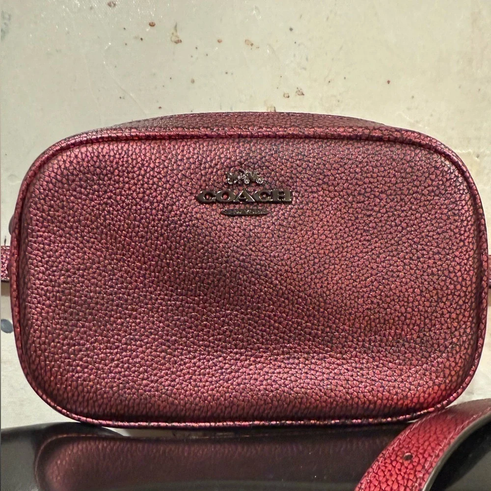 COACH Metallic Pebbled Leather Convertible Belt Bag Berry Pink Silver Like New